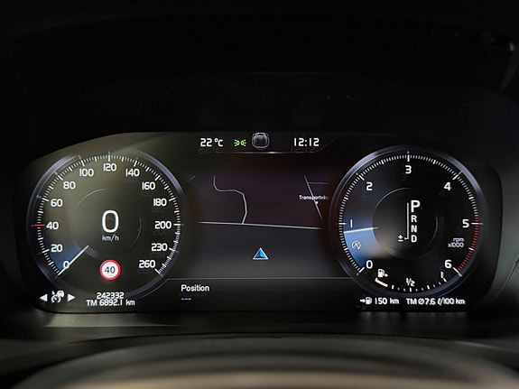 Volvo V60 Cross Country 29 of 30