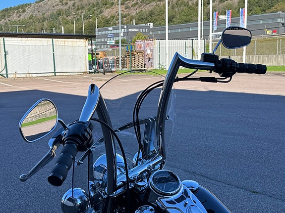 Harley-Davidson Heritage Softail Classic 1.7 Twin Cam 103B 2014 Luft o Buller 13 of 19