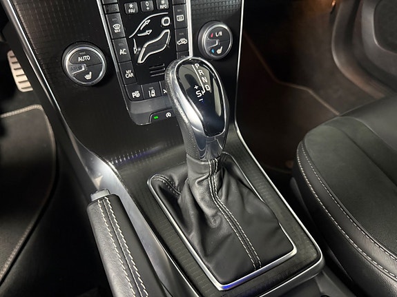Volvo V40 19 of 20