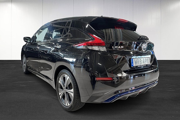 Nissan Leaf 3 of 15