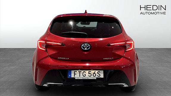 Toyota Corolla 7 of 14