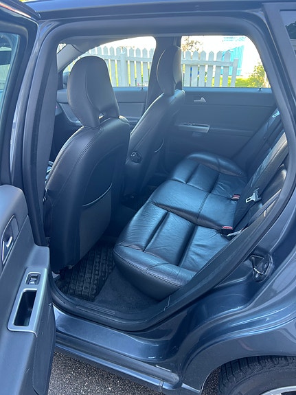 Volvo V50 8 of 16