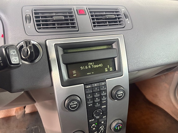 Volvo V50 14 of 16