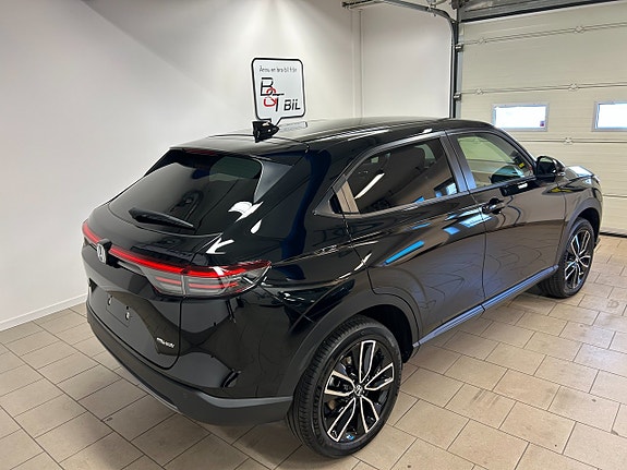 Honda HR-V 3 of 8