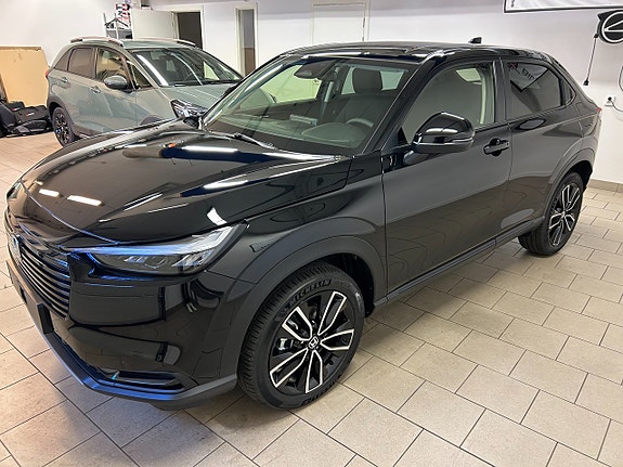 Honda HR-V 4 of 8