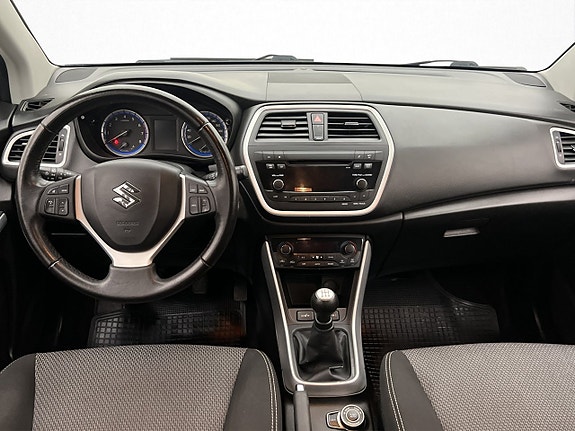 Suzuki SX4 S-Cross 14 of 30