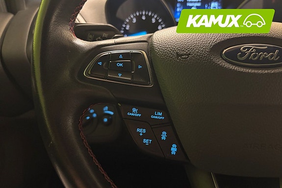 Ford Kuga 22 of 25