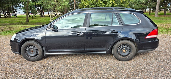 Volkswagen Golf V 3 of 25