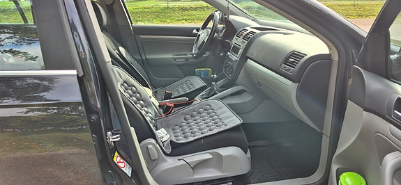 Volkswagen Golf V 17 of 25