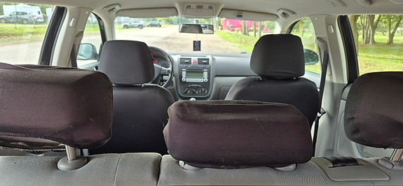 Volkswagen Golf V 12 of 25