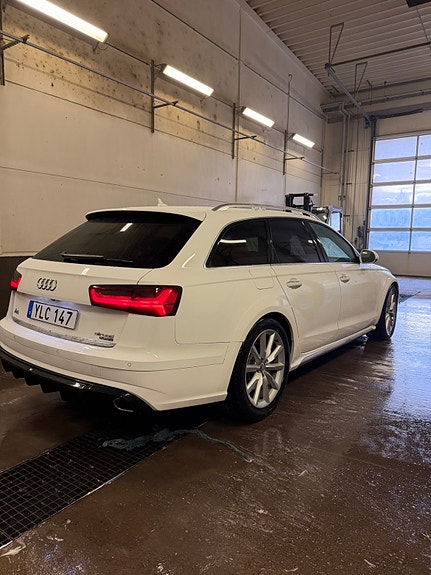 Audi A6 allroad 4 of 7