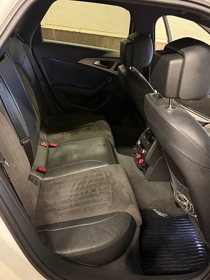 Audi A6 allroad 6 of 7