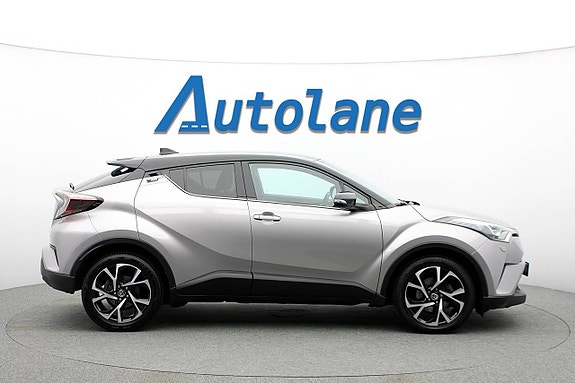Toyota C-HR 9 of 28
