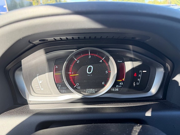 Volvo XC60 16 of 26