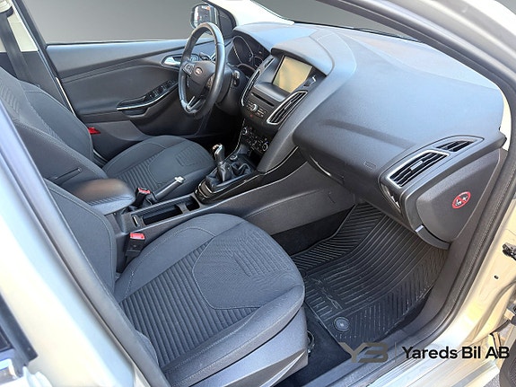 Ford Focus 11 of 17