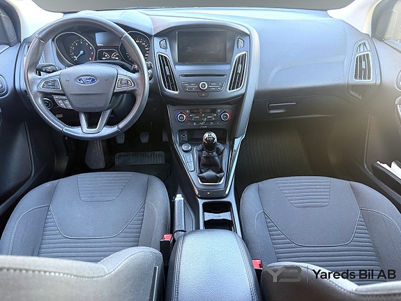 Ford Focus 13 of 17