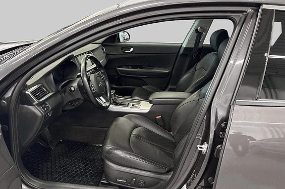 Kia Optima 7 of 21