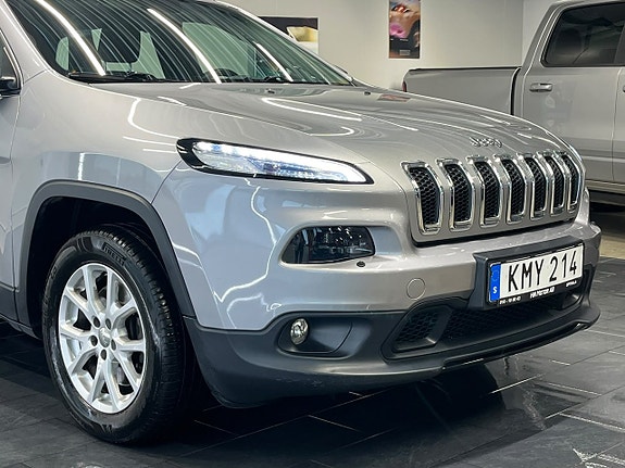 Jeep Cherokee 6 of 29