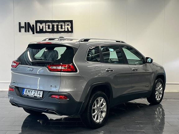 Jeep Cherokee 7 of 29