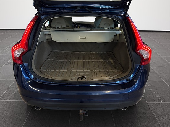 Volvo V60 24 of 25