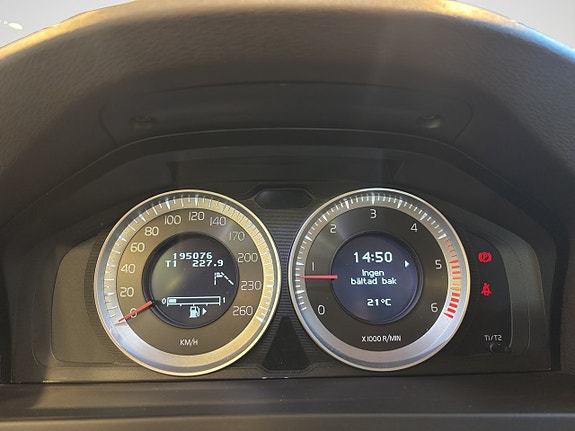 Volvo V60 16 of 25