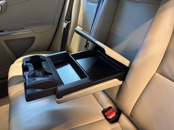 Volvo V60 23 of 25
