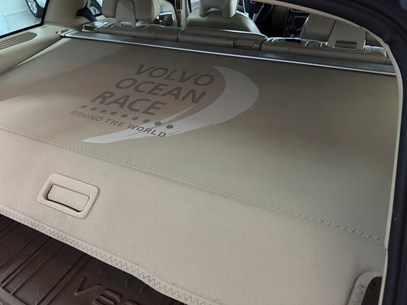 Volvo V60 25 of 25
