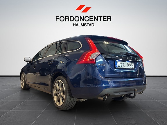 Volvo V60 7 of 25