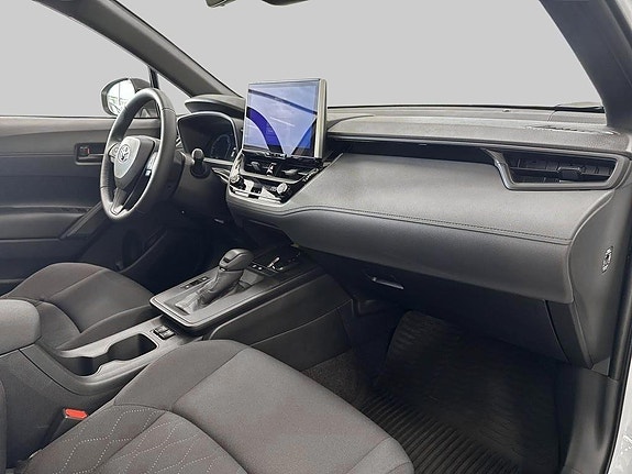 Toyota Corolla Cross 7 of 11