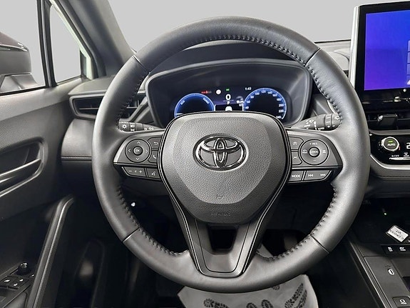 Toyota Corolla Cross 10 of 11