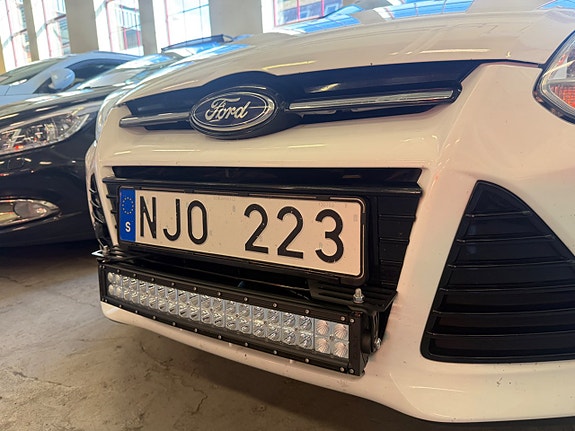 Ford Focus 13 of 13