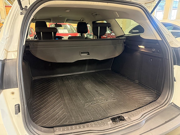 Ford Focus 12 of 13