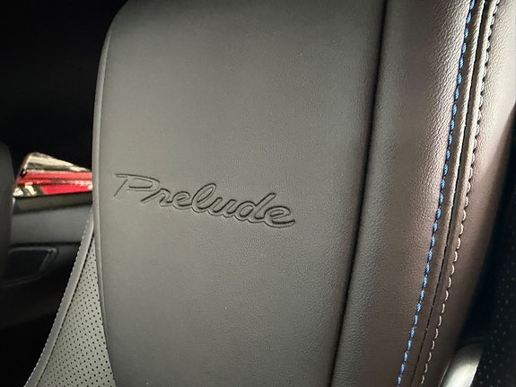Honda Prelude 7 of 19