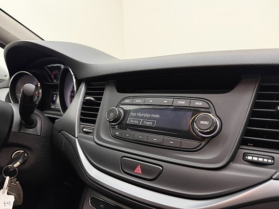 Opel Astra 22 of 27