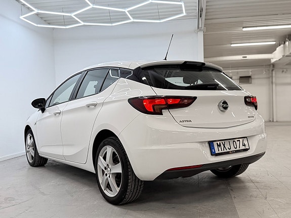 Opel Astra 8 of 27