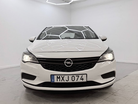 Opel Astra 3 of 27