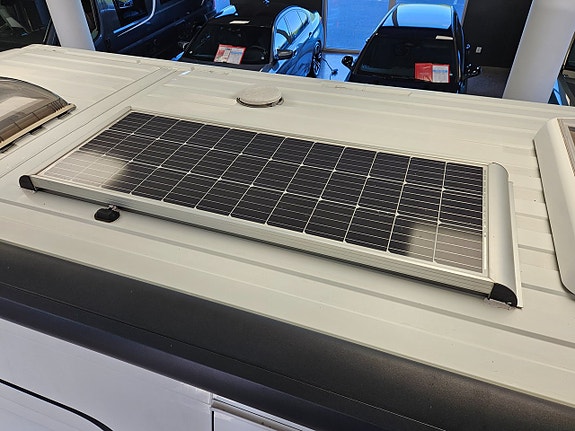 Adria Twin 600 SP Axess / Solceller / Kamera / Drag / Höstpris 23 of 24