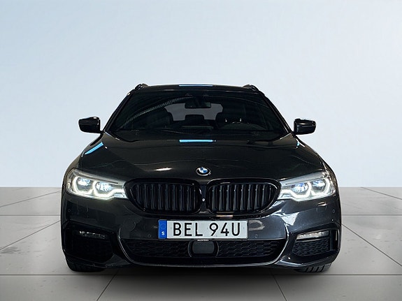 BMW 530d 2 of 24