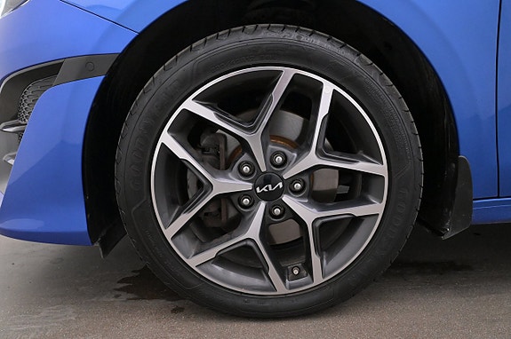 Kia Ceed 27 of 27