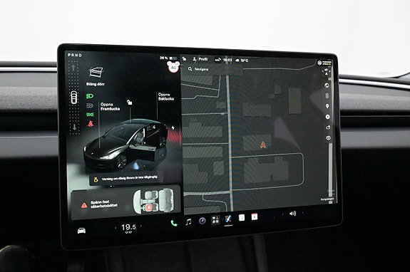 Tesla Model 3 16 of 27