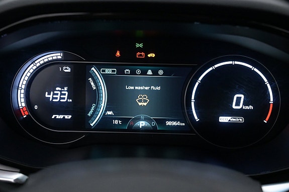 Kia e-Niro 8 of 27