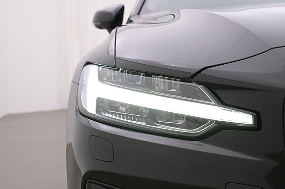 Volvo V60 27 of 27