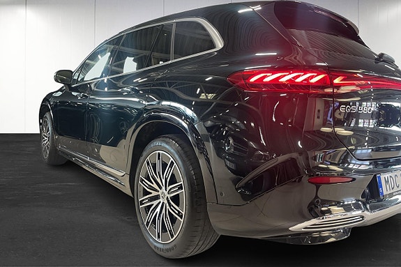 Mercedes-Benz EQS580 SUV 3 of 19
