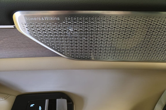 Volvo ES90 18 of 20