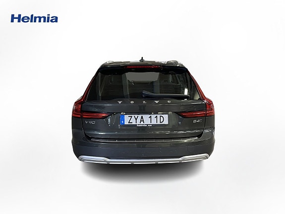 Volvo V90 Cross Country 4 of 17