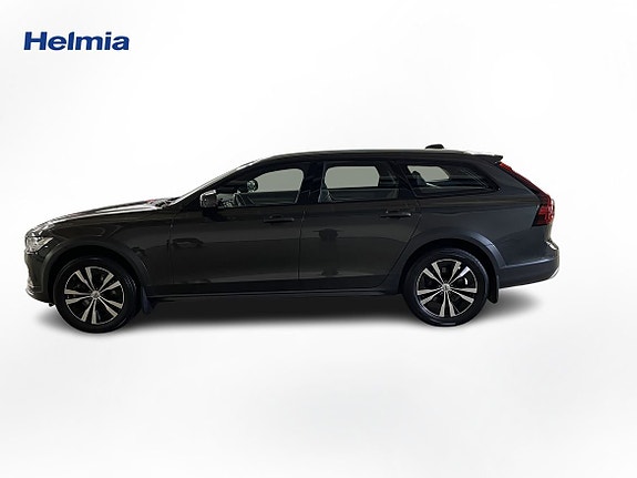 Volvo V90 Cross Country 2 of 17