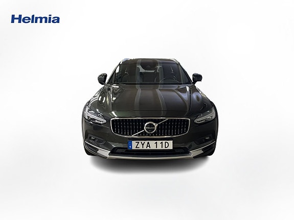 Volvo V90 Cross Country 8 of 17