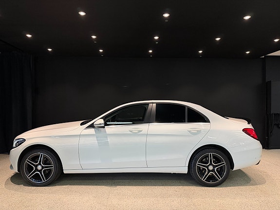 Mercedes-Benz C220 d 3 of 14