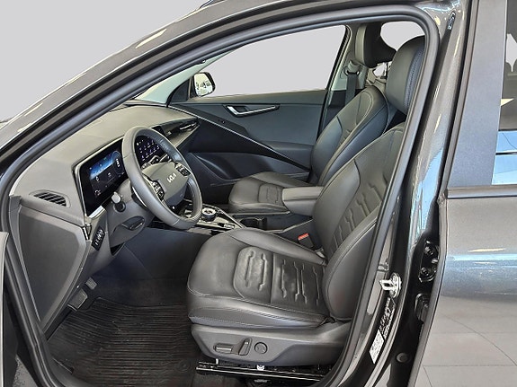 Kia Niro 8 of 18