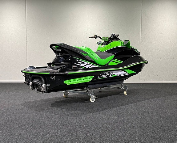 Kawasaki Ultra 310R – 2017, 195 timmar 5 of 8